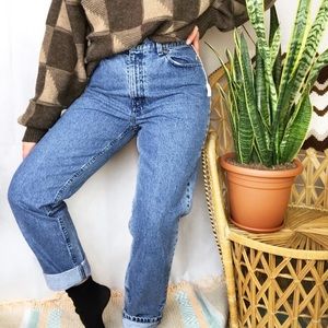 Vintage high waisted mom jeans
